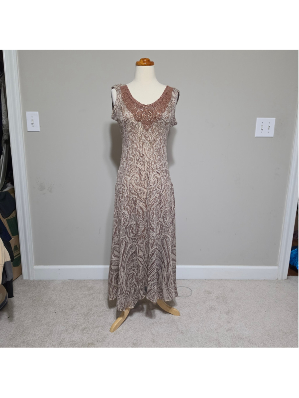 Reba Womens Medium Brown Paisley Knit Beaded V-Neck Maxi Dress Made in USA
